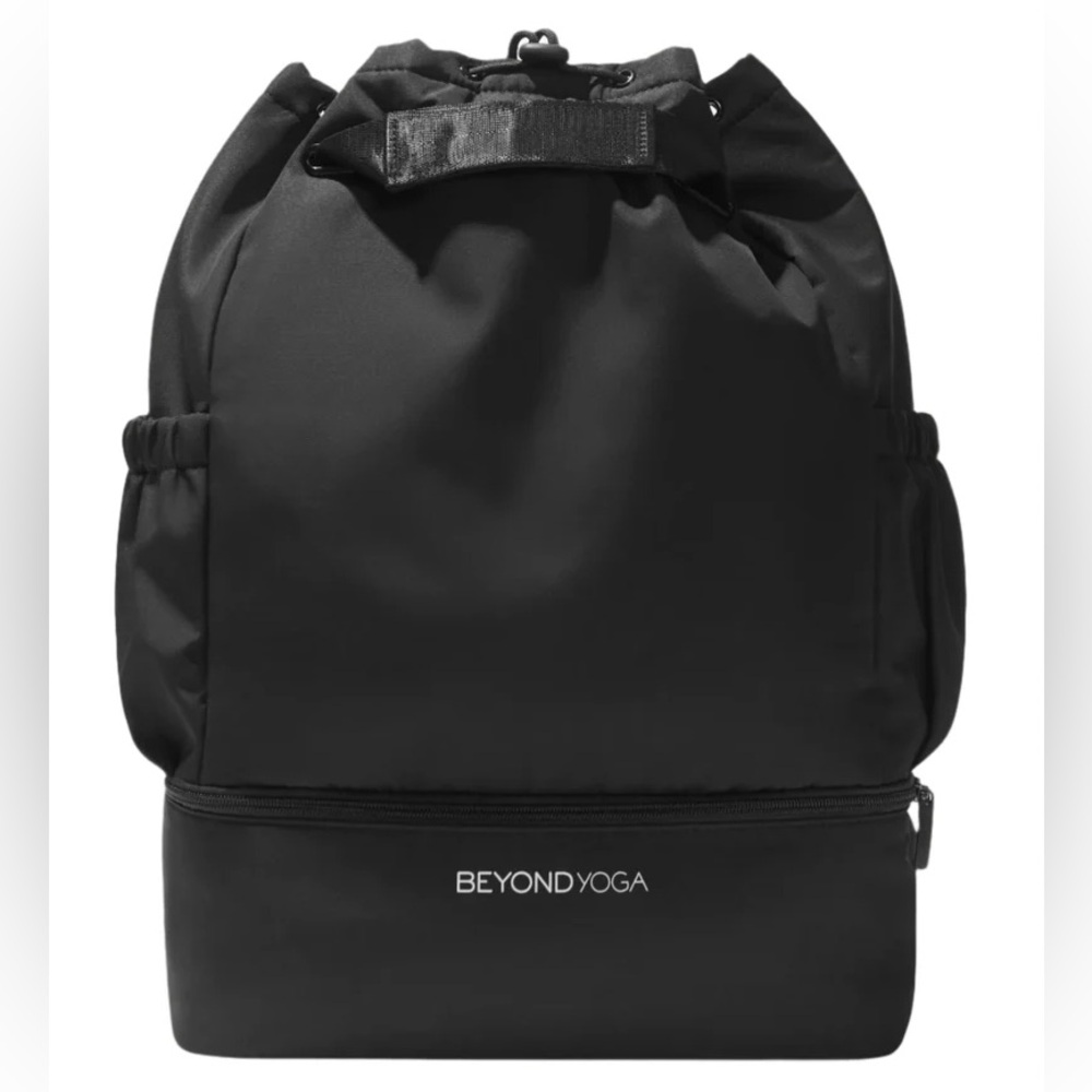 NWT Beyond Yoga Black Backpack